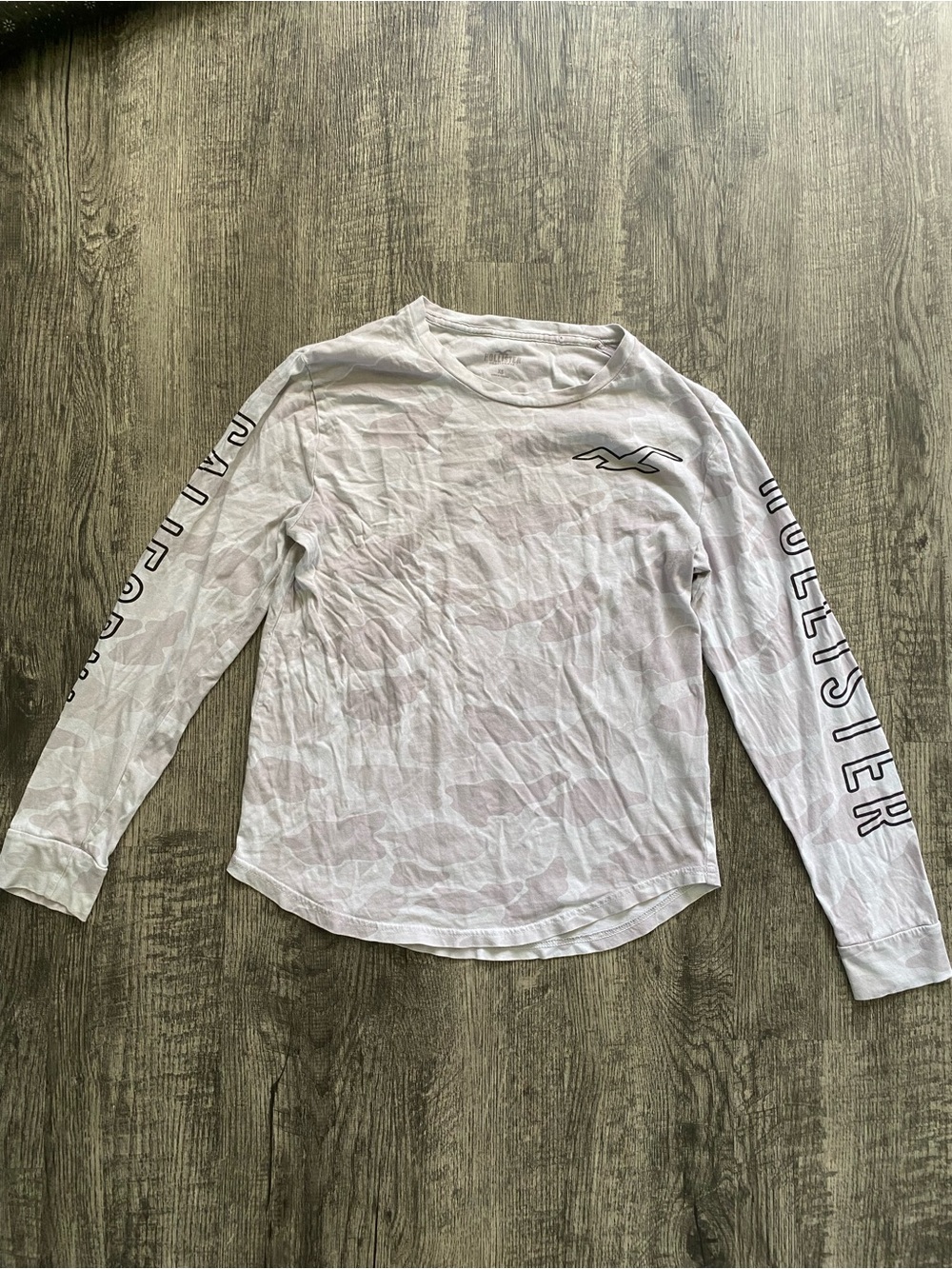 Hollister XS Long Sleeve Tee Grey Camo California Graphic Seagull Logo Women’s